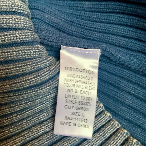 Mod On Trend Women's Blue Ribbed Tank Top - Picture 3 of 5